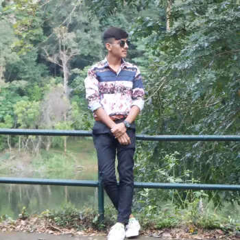Ritik Senghani